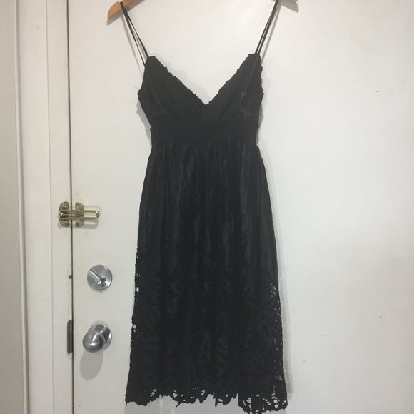 BCBG MIDI SILK LACE DRESSES SIZE XS - Picture 7 of 12
